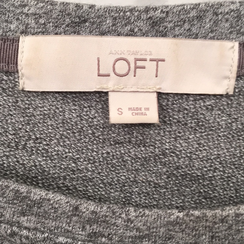 Sweater - Picture 4 of 5